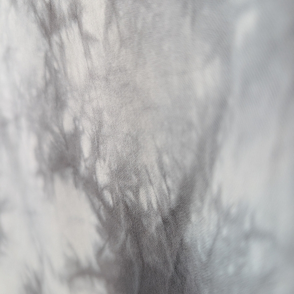 NWT TORRID AVA STRETCH CHALLIS GRAY TIE DYE CAMI TOP 1X Women - Picture 6 of 10